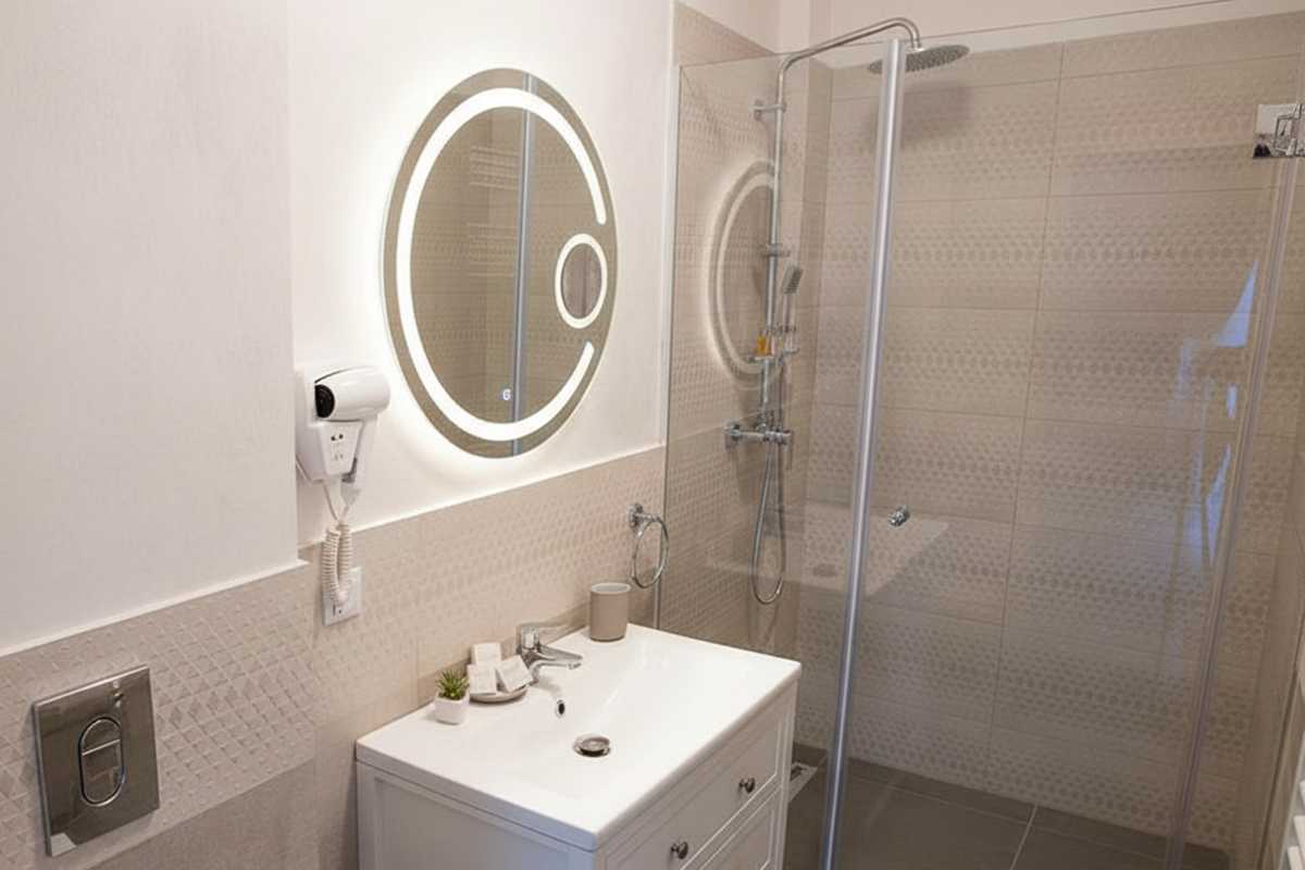 Apartament Deluxe - cazare hotel Sighetu Marmației - detalii interior